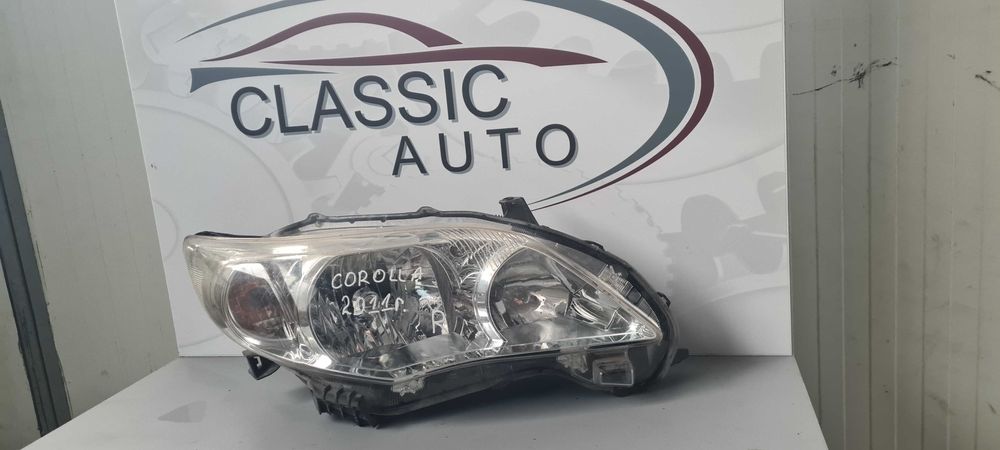 Фар Toyota Corolla 2011г.