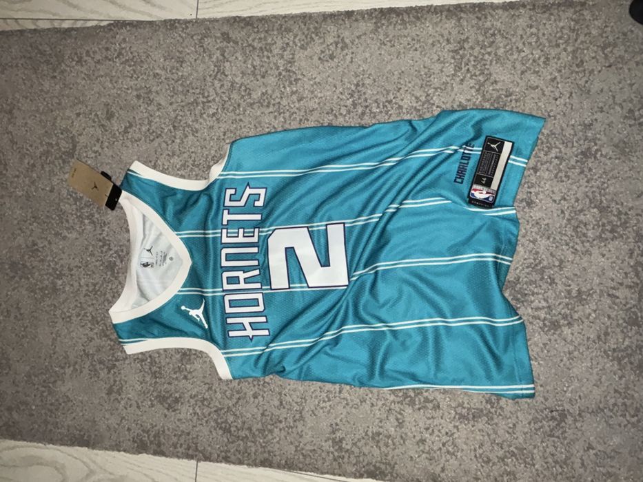 Maieu tricou nba jordan hornets lamelo ball marime M