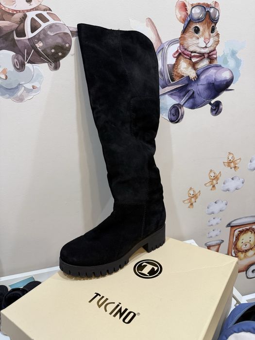 Продам зимние натуральные сапоги