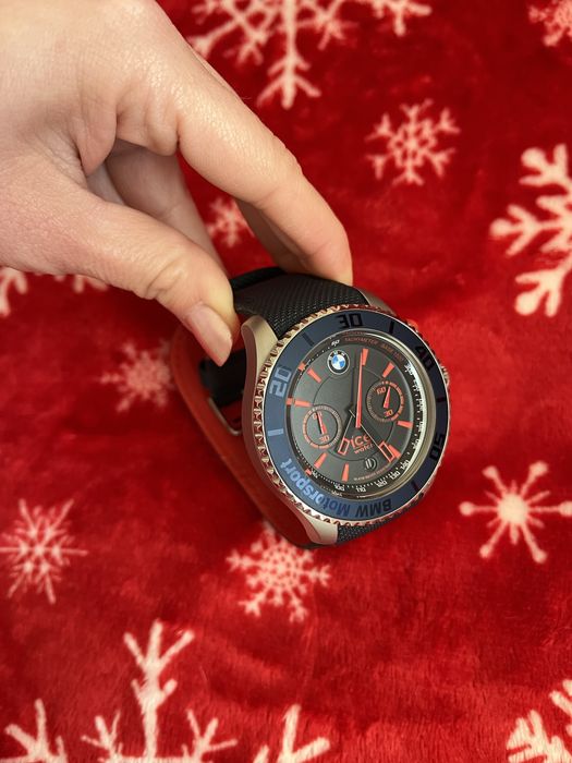 Часовник BMW Ice watch