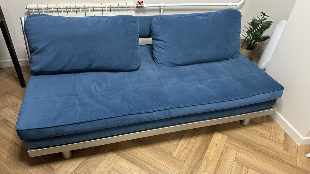 Диван раскрывается срочно