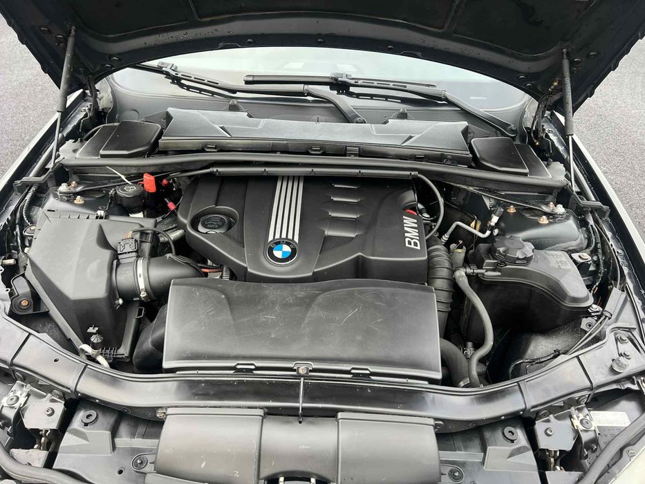 BMW E90 LCI Euro 5  318 d