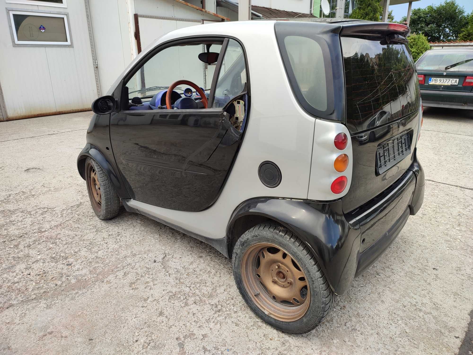 2бр. Smart Fortwo 2004г. - НА ЧАСТИ