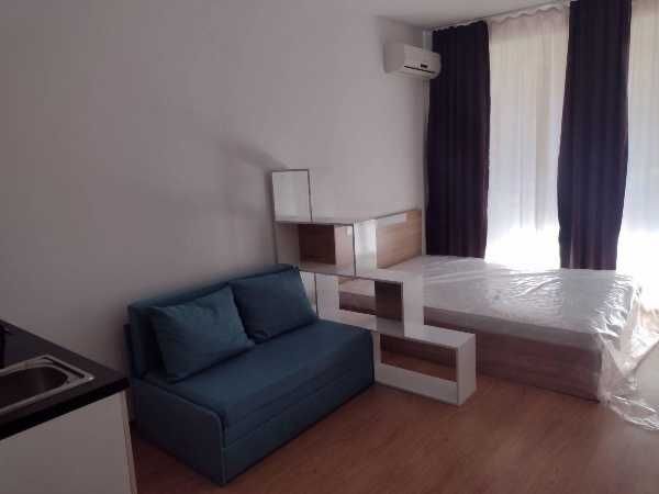 Дава се под наем Ателие в к.к. Слънчев бряг - 40 кв.м за 81.6 € - Снимка #1