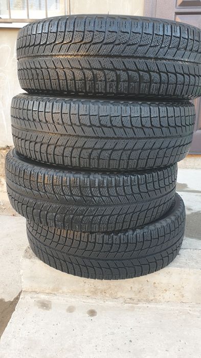 Шины зимние Michelin X-Ice 205x65xR16