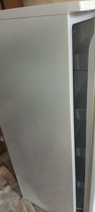 Холодильник бирюса