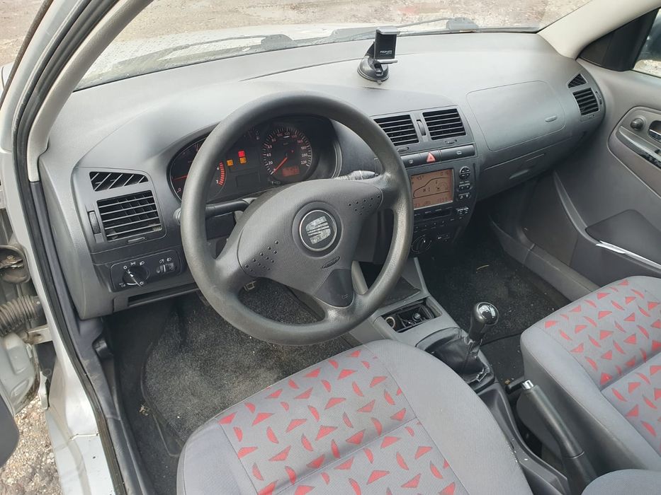 Seat Cordoba Vario 2002 benzină