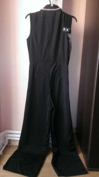 salopeta neagra include cureaua