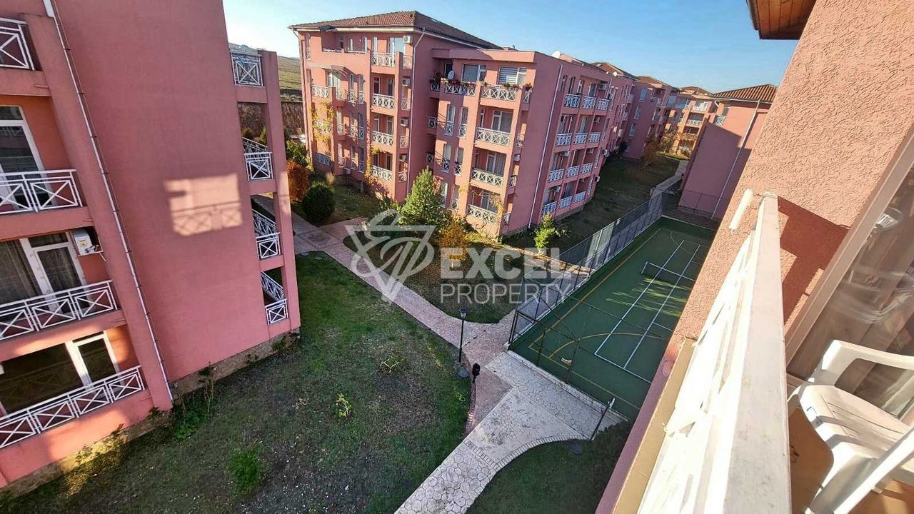 Продава се Тристаен апартамент в к.к. Слънчев бряг - 56 кв.м за 768 €/кв.м - Снимка #12