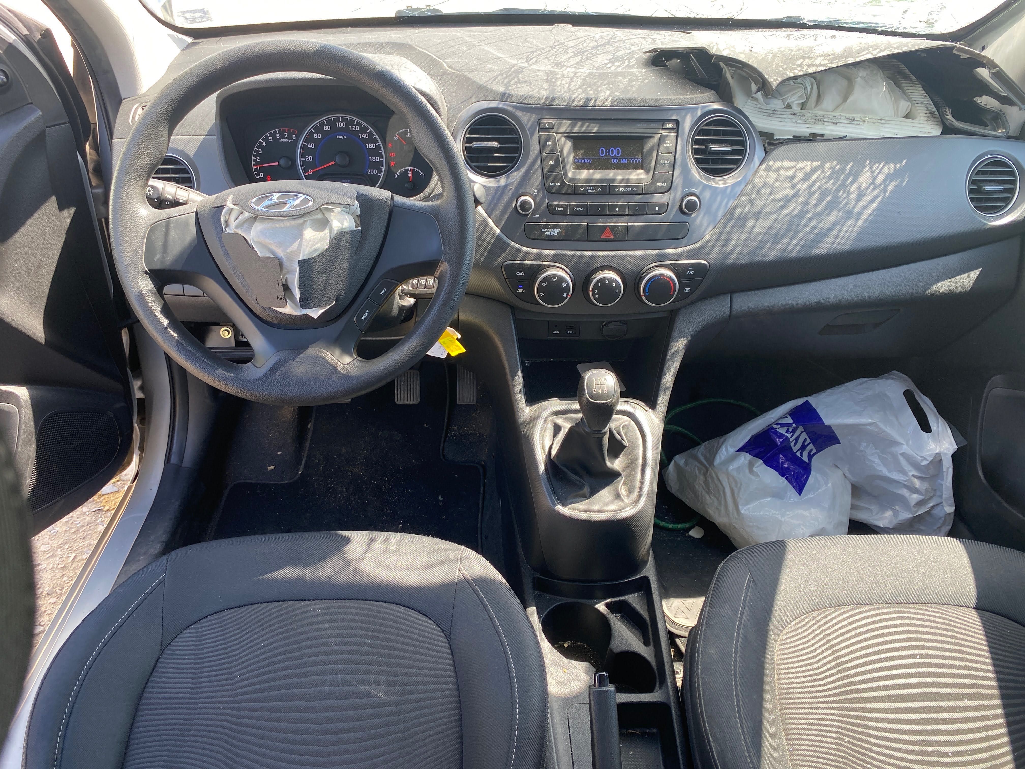 Hyundai I10 1.0i, 67 ph, engine G3LA, 2019, 49 000 km, Хюндай И10