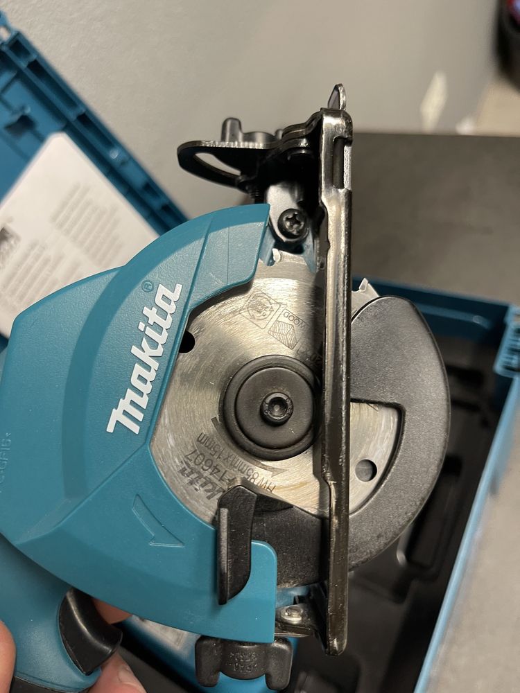 Makita HS300DWJ circular ferestreu taiat gresie sticla lemn bosch hilt