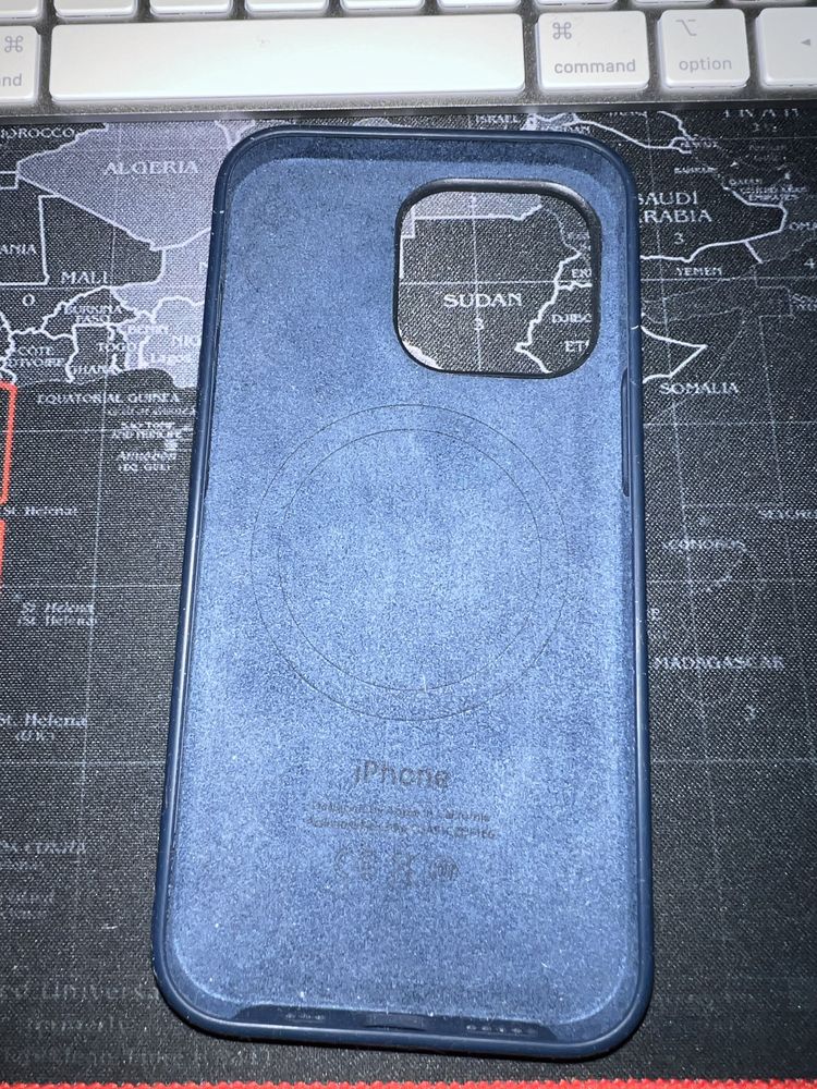 Husă Spigen Mag Armor iPhone 13 Pro