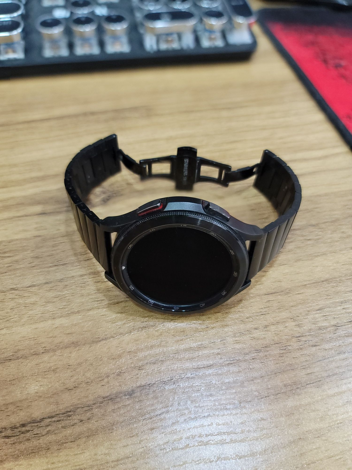 Продам часы Samsung Galaxy Whatch4 Classic 46mm (sm-R890)