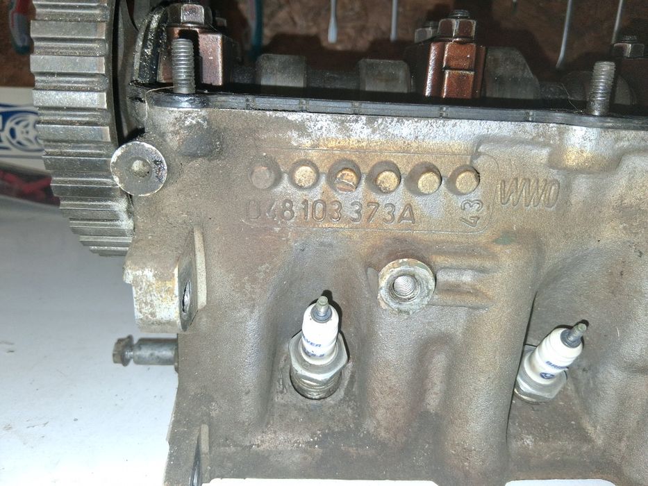 Цилиндрова глава Ауди Б4 2.0 90к.с.