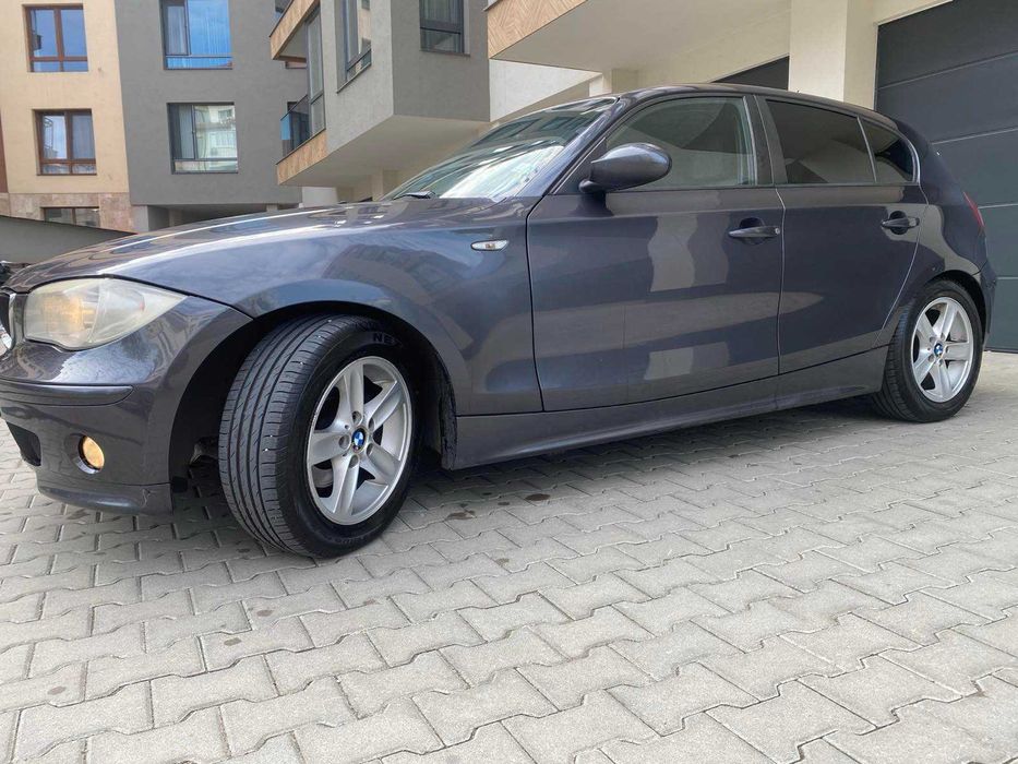 Продавам BMW 120i ГАЗ/БЕНЗИН