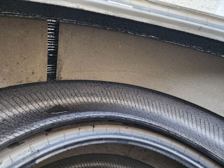 Continental 265/45 R21
