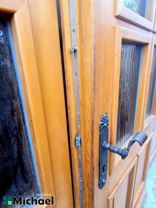 Usa de intrare lemn masiv,Austria(XX 7422)