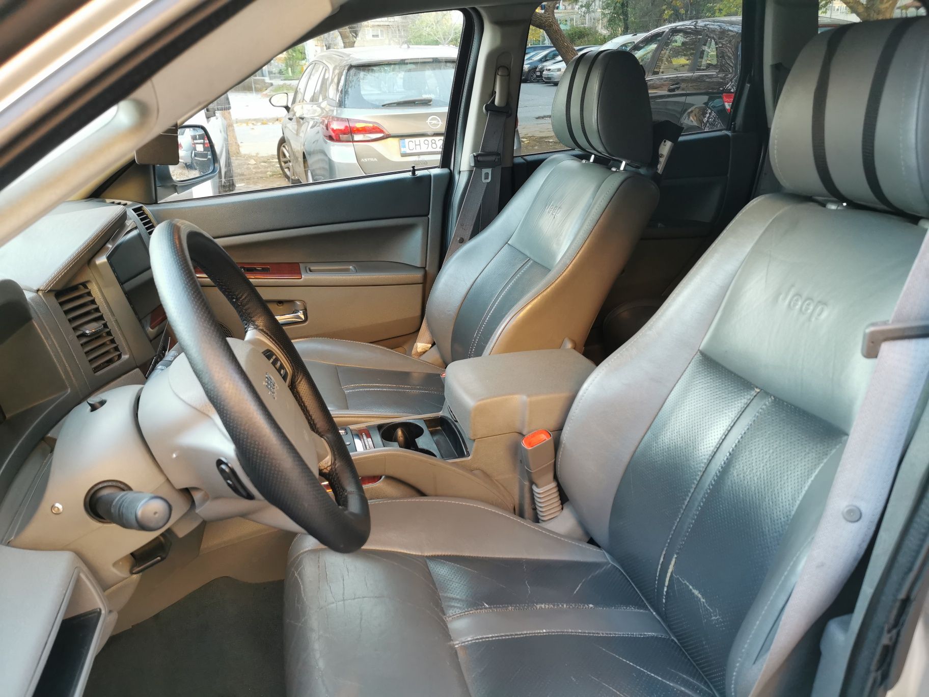 Jeep grand cherokee 218ks+++