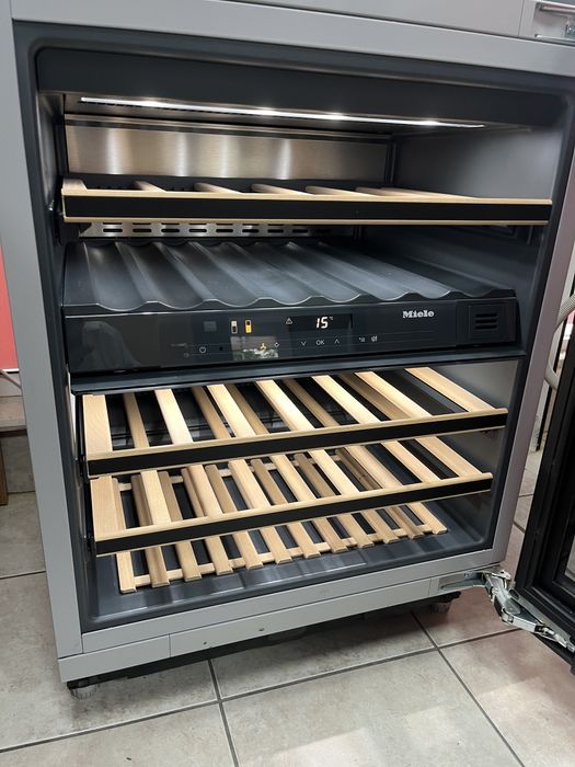 Miele KWT 6322 UG Винен охладител Push2Open/24 мес гаранция