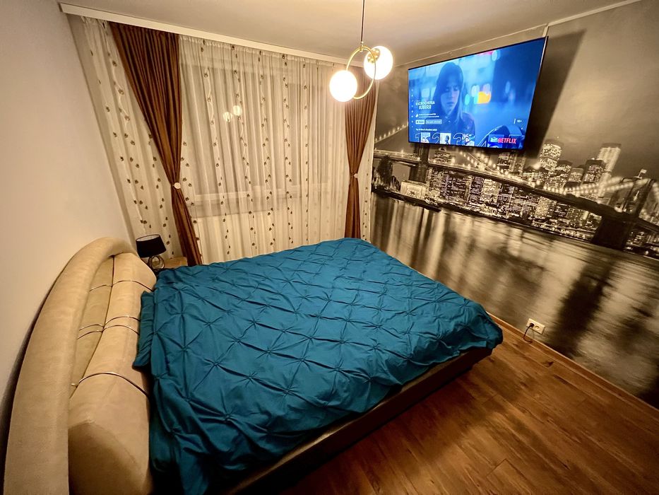 Inchiriez apartament in regim hotelier