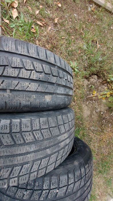 Шины, резина,  зимние, диаметр 205/55/16