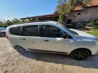 Dezmembrez dacia  Lodgy