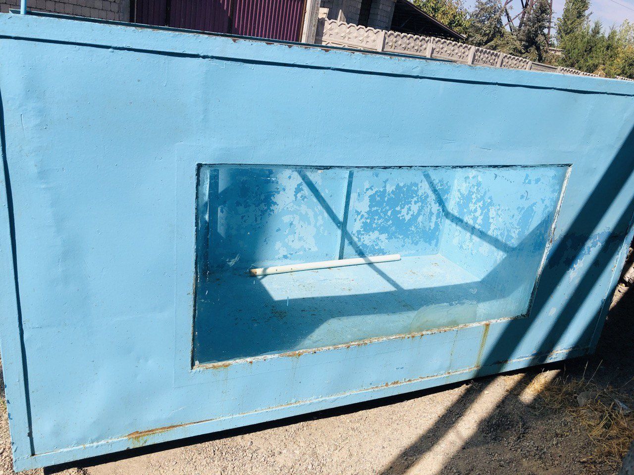 Продается аквариум для продажи рыб
