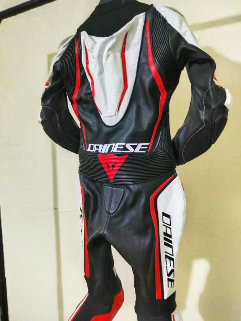 Costume moto NOI,PRET 400 EURO,pe comanda