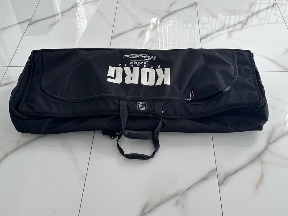 Husa orga / 1 Model korg originala si cealalta facuta pe comanda