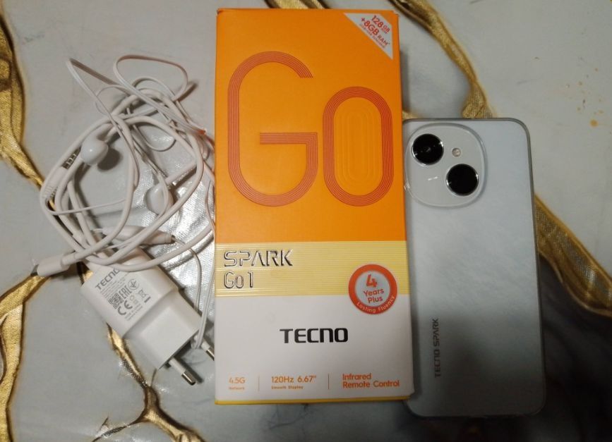 Телефон сатылады