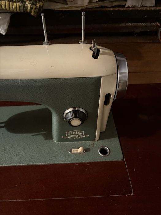 Masina de cusut!!!