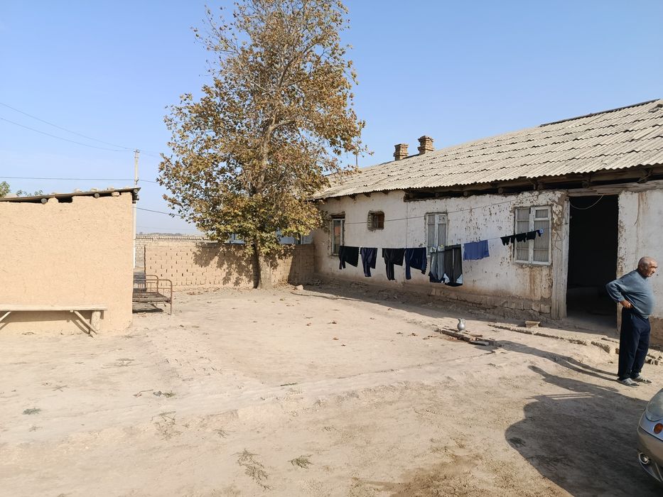 Yer sotiladi 37 sotix