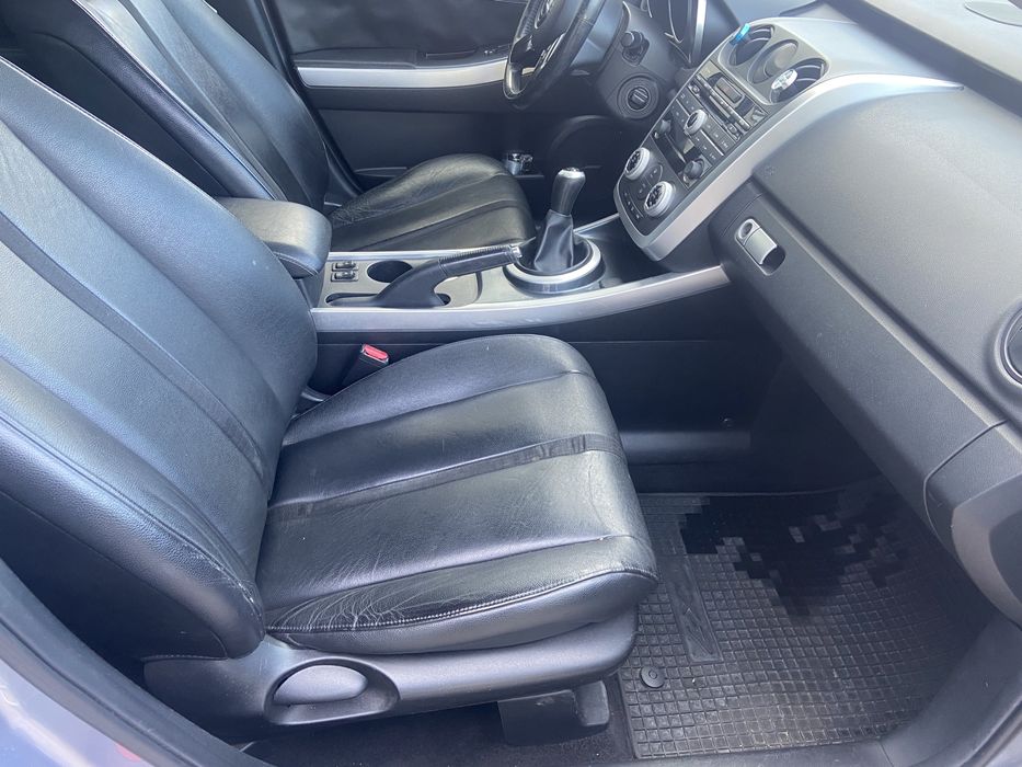 Vand sau schimb Mazda CX-7