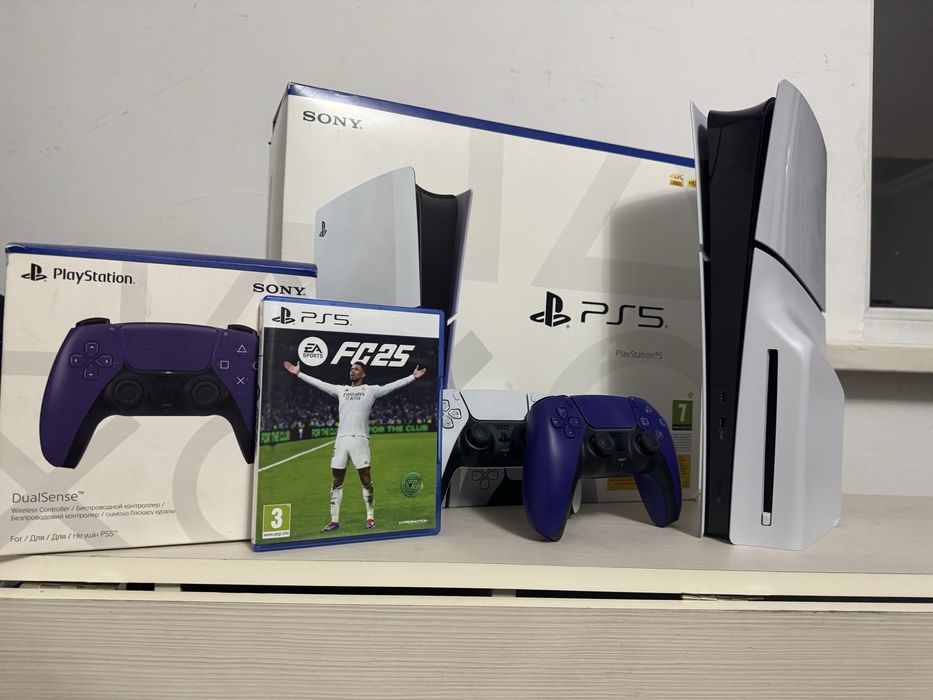 (PS5) SonyPlaystation 5 slim (два джойстика) + диск FC25