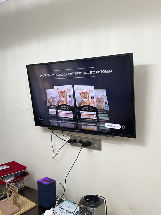 Телевизор  SONY !