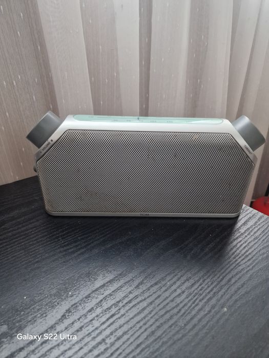 Здравей те продавам радио