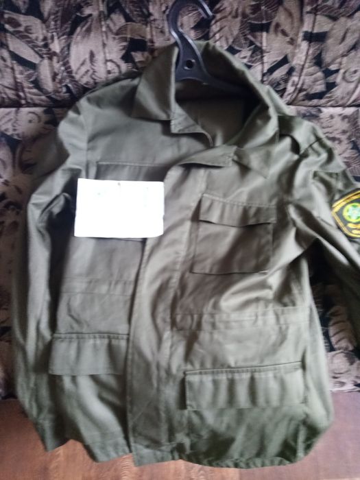 Костюм полевой цвета хаки