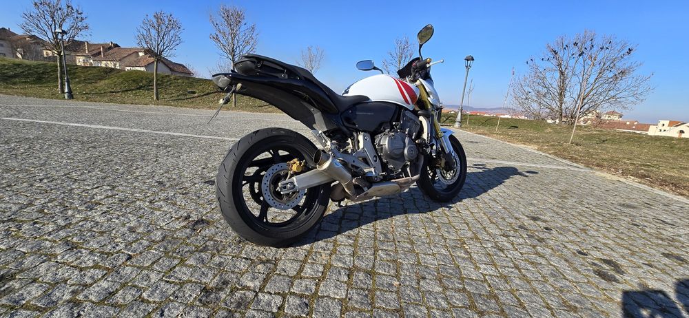 Honda hornet pc41 cb600 RATE FIXE !