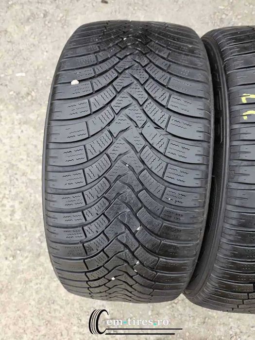 SET 2 Anvelope Iarna 255/45 R18 FALKEN Eurowinter HS01 103V
