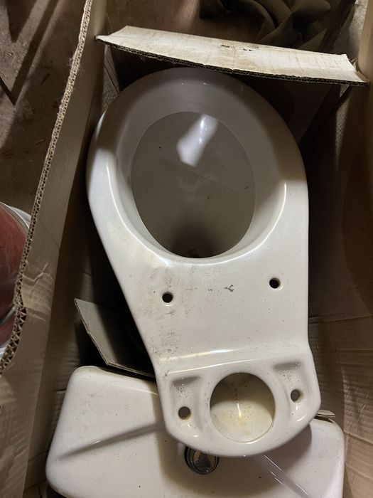 Bideu si Vas WC cu rezervor