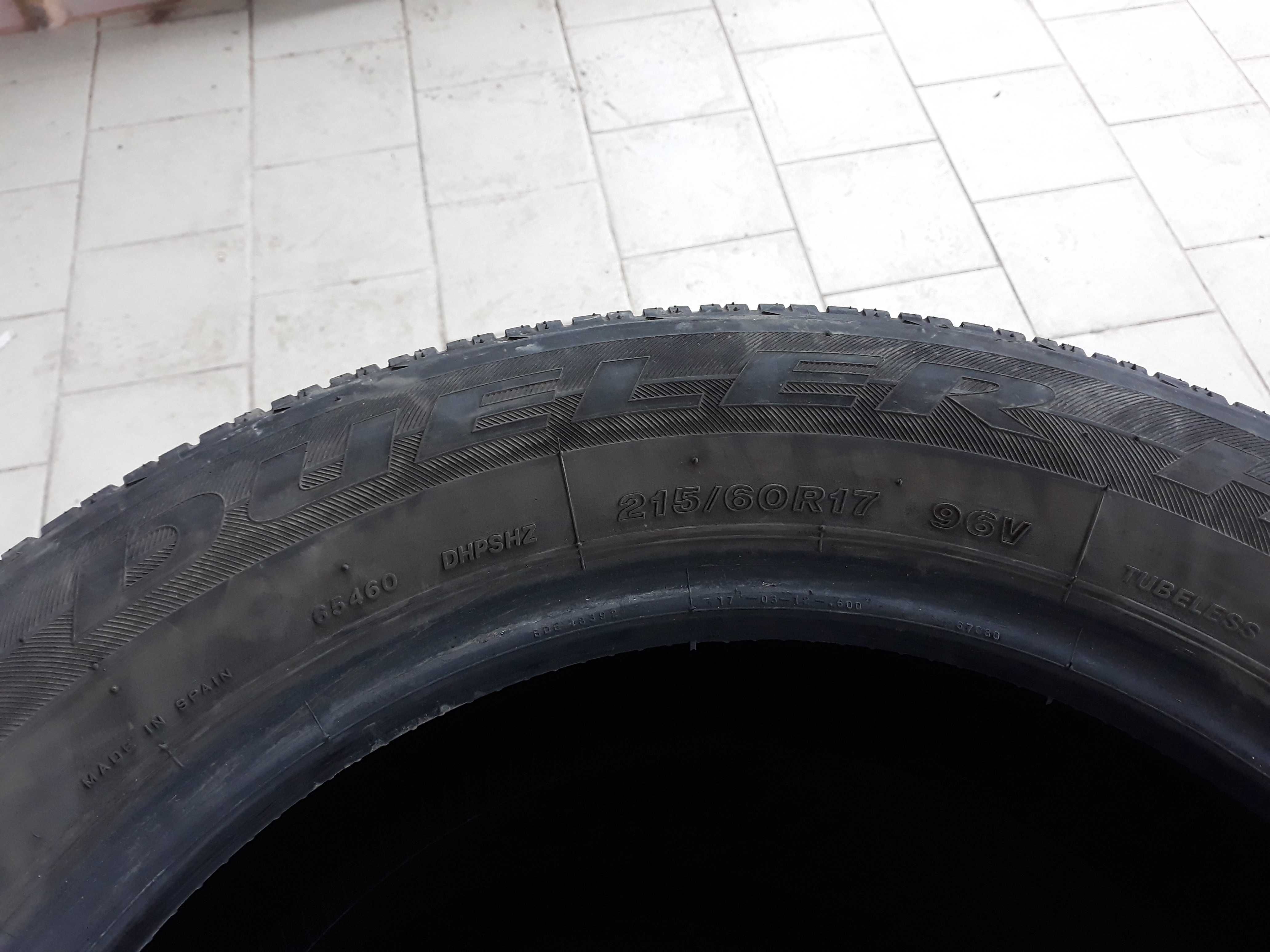 Гуми 215/60/17 Bridgestone