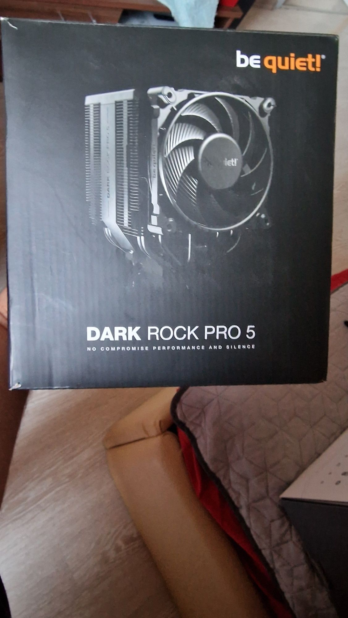 Продавам охладител за процесор Be quiet Dark rock 5 pro