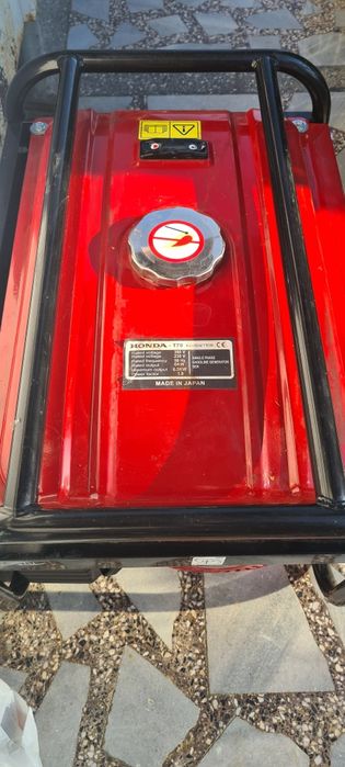 Инверторен генератор Honda 6,5kW 13,5hp