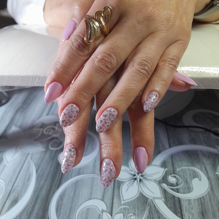 Маникюр.Наращивание ногтей