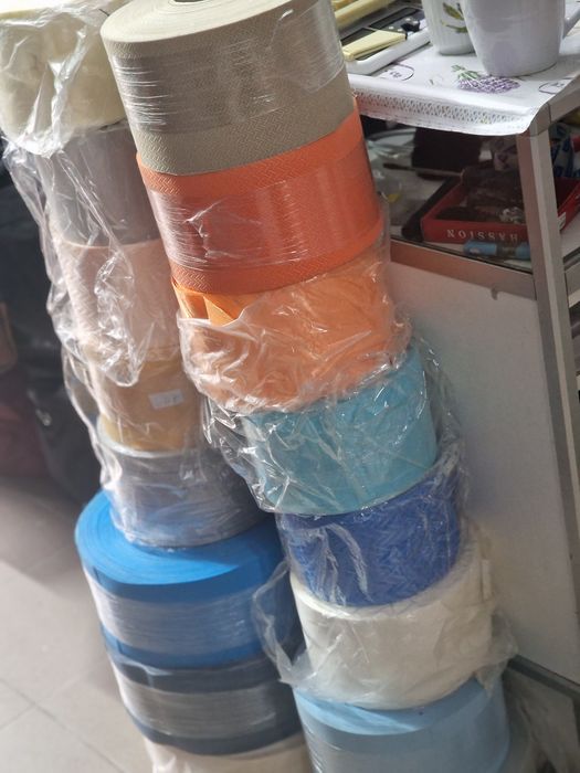 Schimb lamele la jaluzele verticale Am mai multe stofe si culori