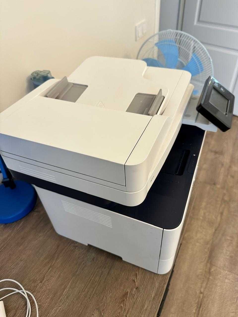 Продам Принтер Xerox  B215 - 3 в 1: принтер, сканер, ксерокопия.