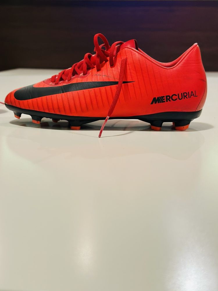 Футболни бутонки NIKE MERCURIAL Vapor XI