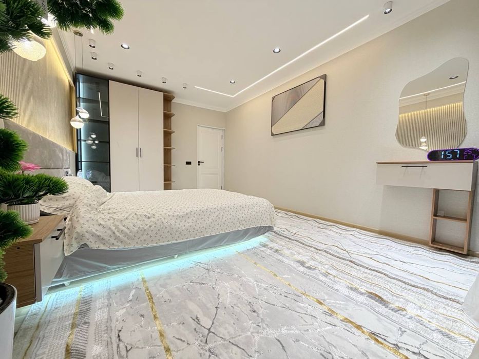 Срочно продаётся квартир Мирзо Улугбек  метро