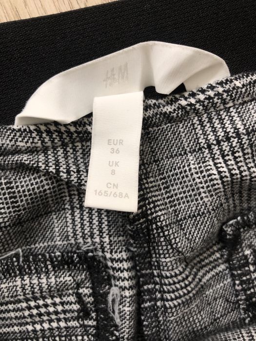 Pantaloni gri carouri H&M, marimea 36
