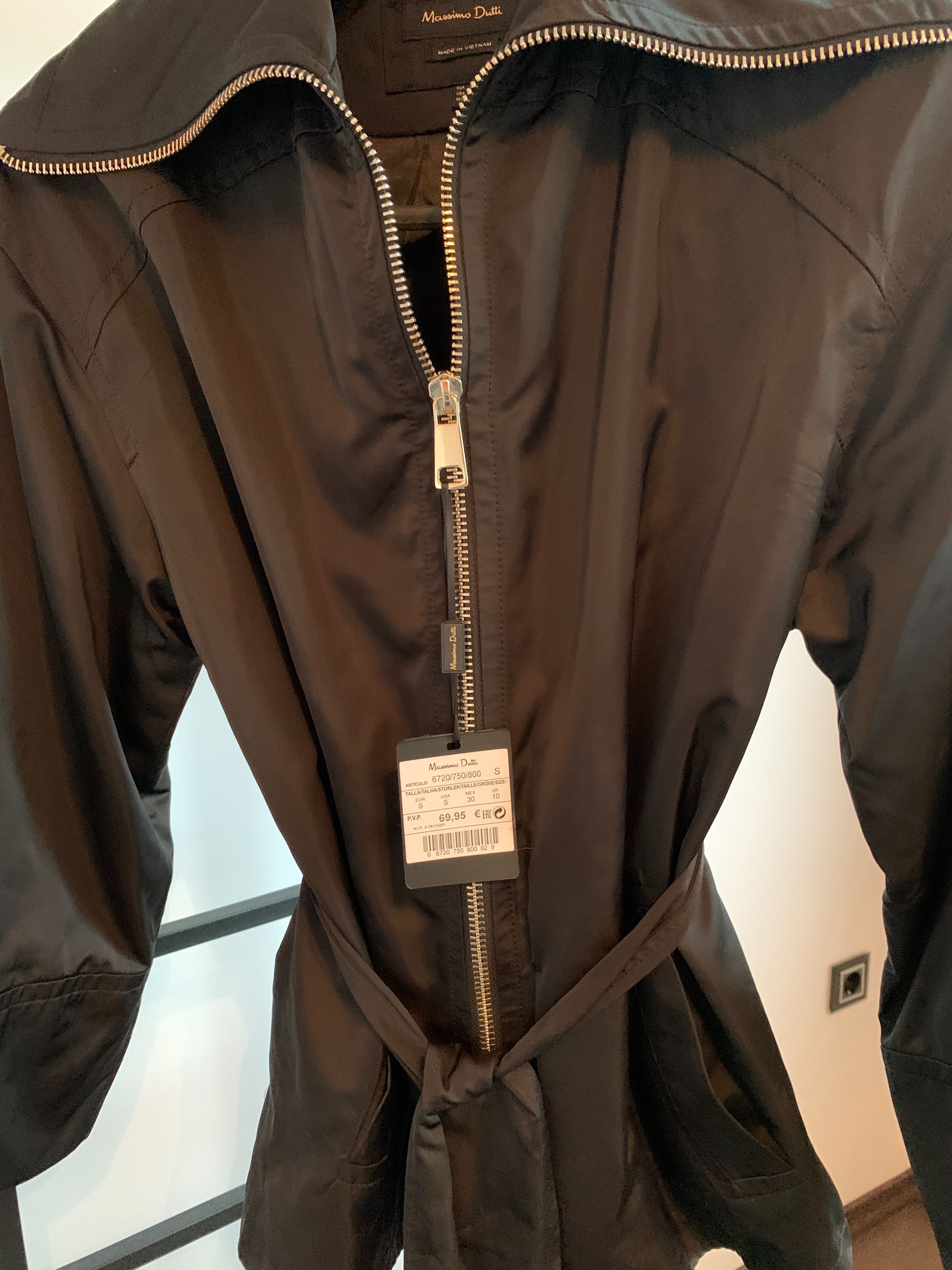 Тренчкот Massimo Dutti S